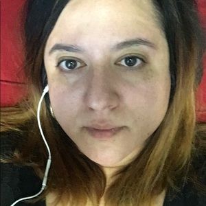 Meet your Posher, Ariane